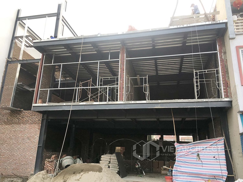 Quá trình xây dựng nhà hàng khung thép + sàn deck